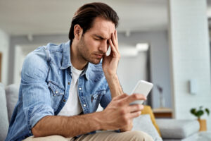いい感じだったのに既読無視する女性！LINEの既読スルーはわざと？