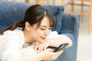 別れたあとのLINEに返信くれる元カノ心理！別れてからも毎日LINE続くなら？