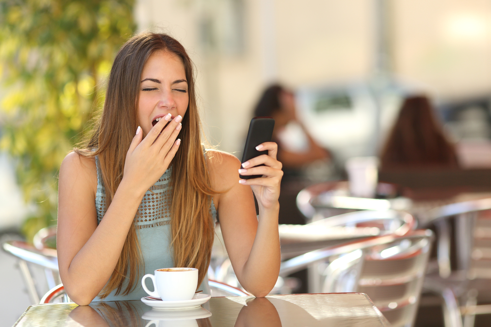 他人に興味がない女性の落とし方とは?自分に興味がない女性の特徴を解説 他人に興味がない女性の落とし方とは?自分に興味がない女性の特徴を解説